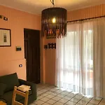 Chloe's Acireale