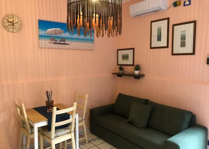 Holiday home Chloe's